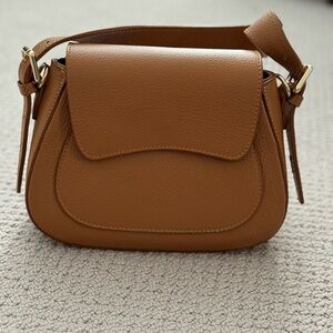 Leather Purse EUC - only used twice.